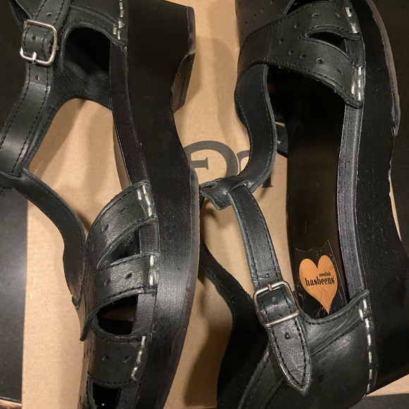 Swedish Hasbeen t-stap sandals - Picture 11 of 12